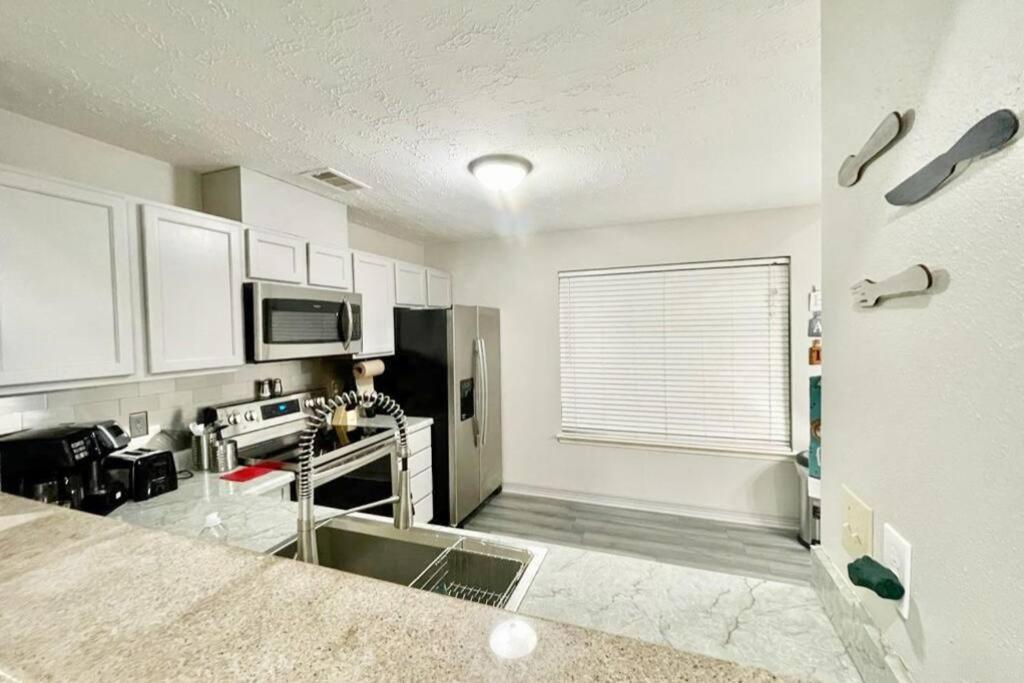 3 Bedroom Entire Home - Centrally Located In Katy, Texas Dış mekan fotoğraf
