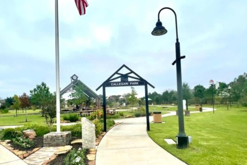 3 Bedroom Entire Home - Centrally Located In Katy, Texas Dış mekan fotoğraf