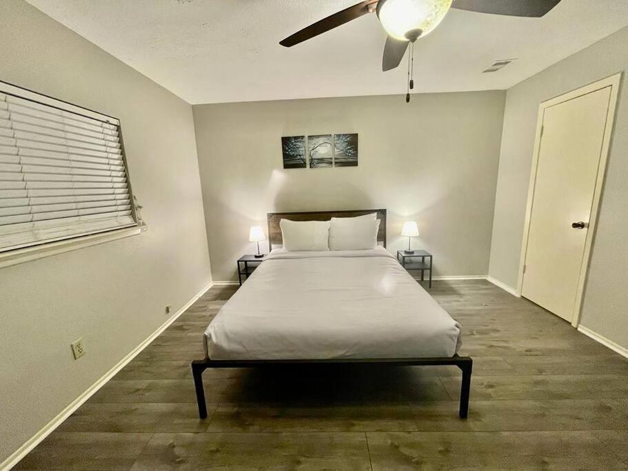 3 Bedroom Entire Home - Centrally Located In Katy, Texas Dış mekan fotoğraf