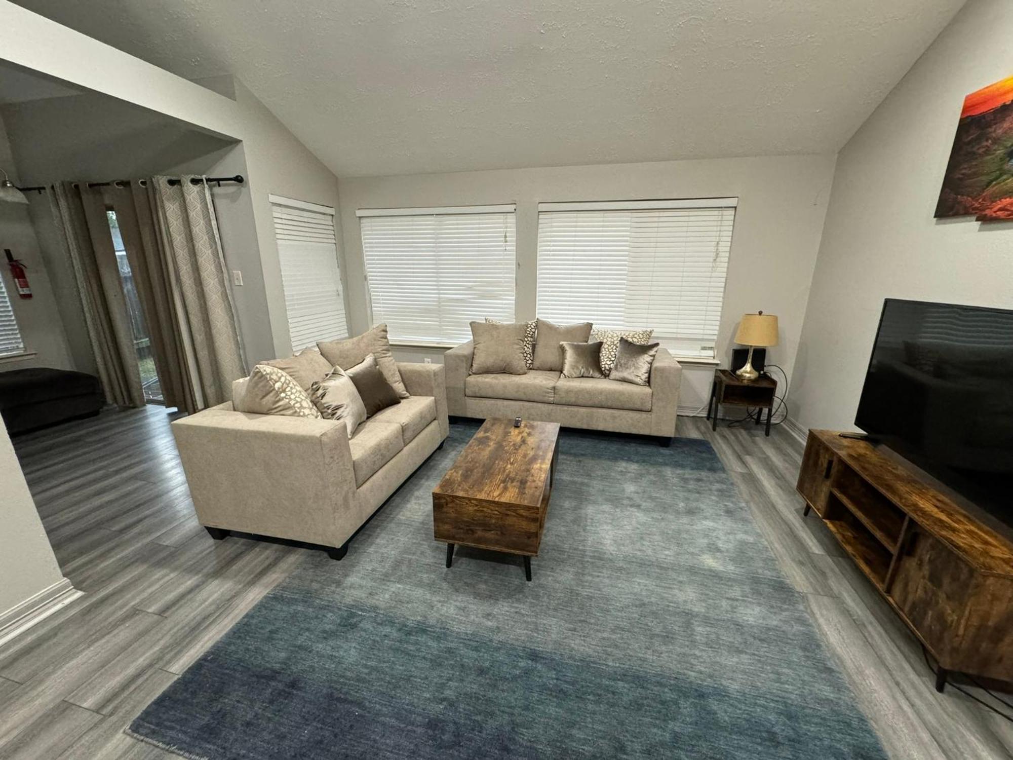3 Bedroom Entire Home - Centrally Located In Katy, Texas Dış mekan fotoğraf